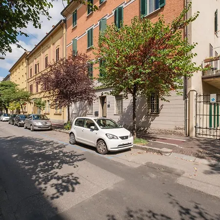 Апартаменты L&k Prestige House With Parking - Sant'orsola