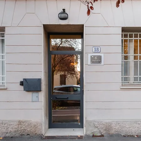 L&k Prestige House With Parking - Sant'orsola Apartment *