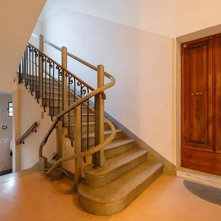 L&k Prestige House With Free Parking - Sant'orsola 볼로냐