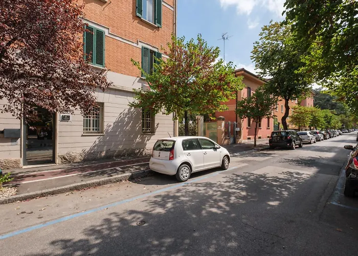 L&k Prestige House With Parking - Sant'orsola Apartment Bologna