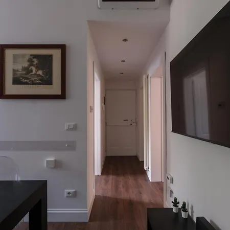 Apartamento L&k Prestige House With Parking - Sant'orsola